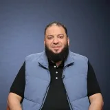 صورة قناة بين الناس "د/حازم شومان" 