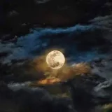 صورة قناة لــِ فَـلتَـغـفّـري 